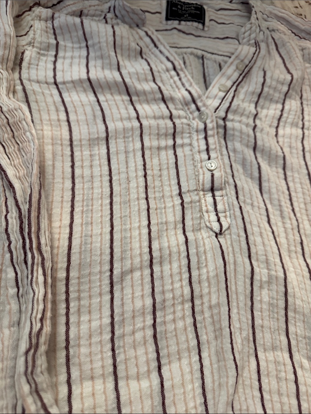 Abercrombie & Fitch - Women's Striped Button-Front Shirt - Picture 3 of 5